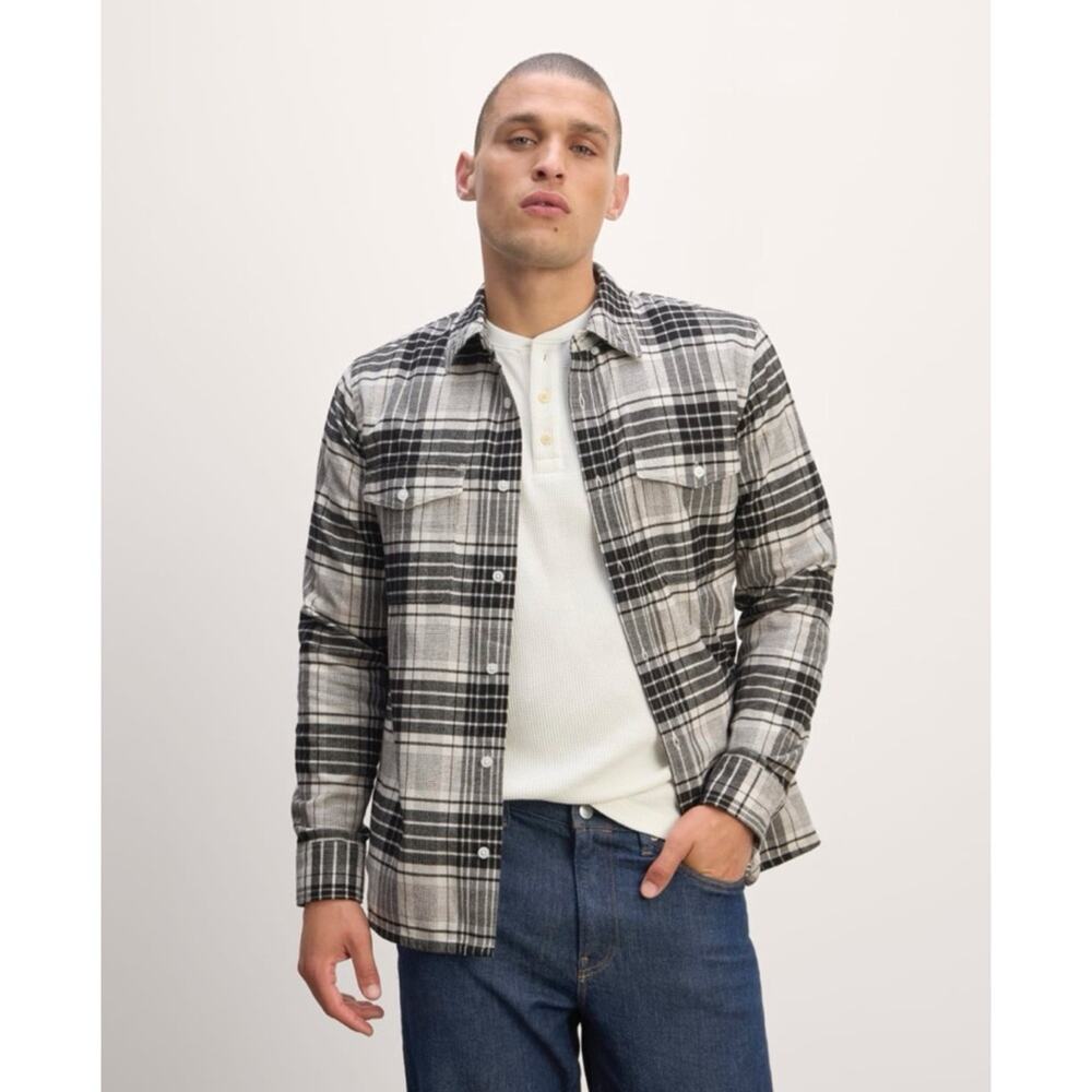Everlane Men Black and Gray Checkered Brushed Flannel Shirt Size M
